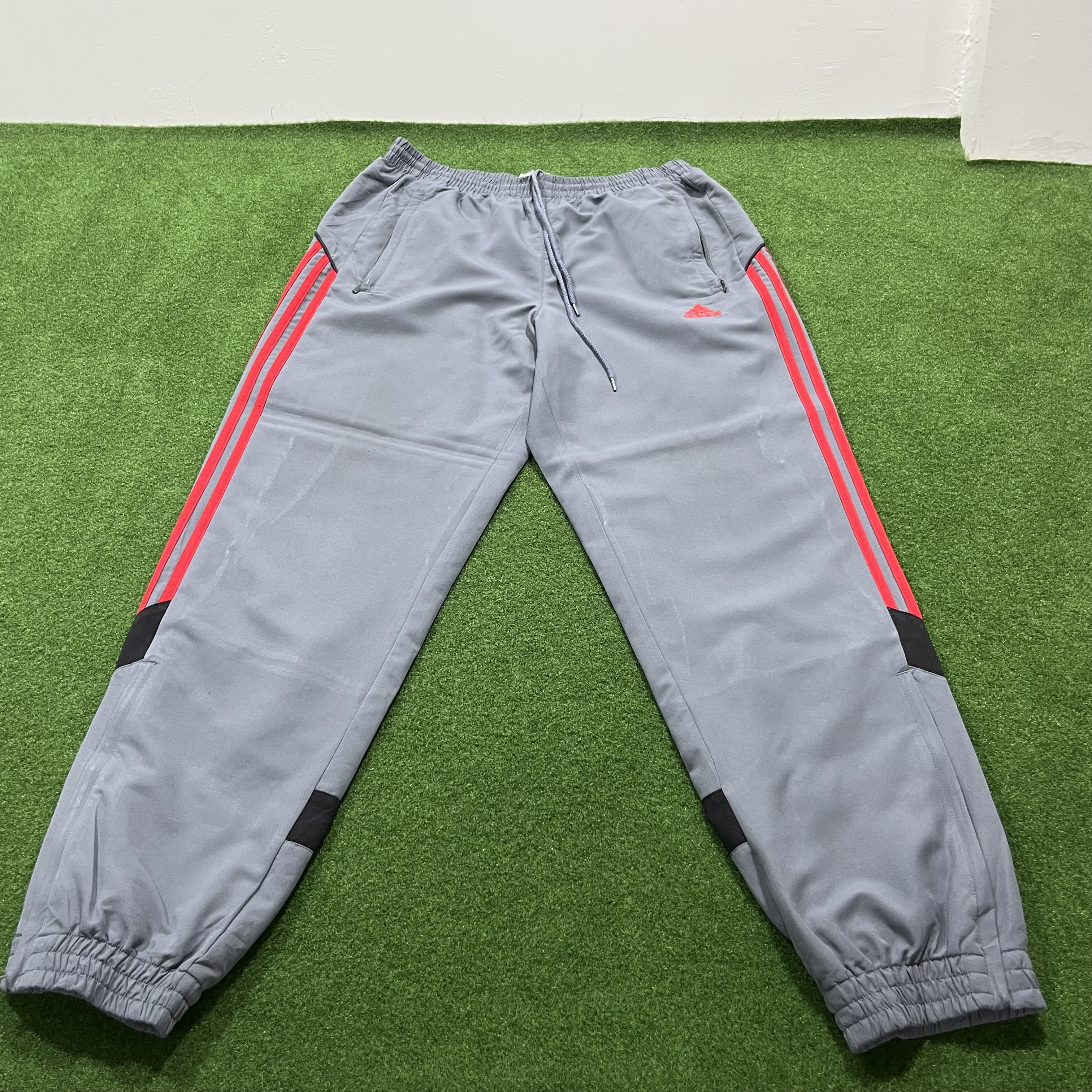 adidas trouser wholesale bundle - 15 pcs - grade a