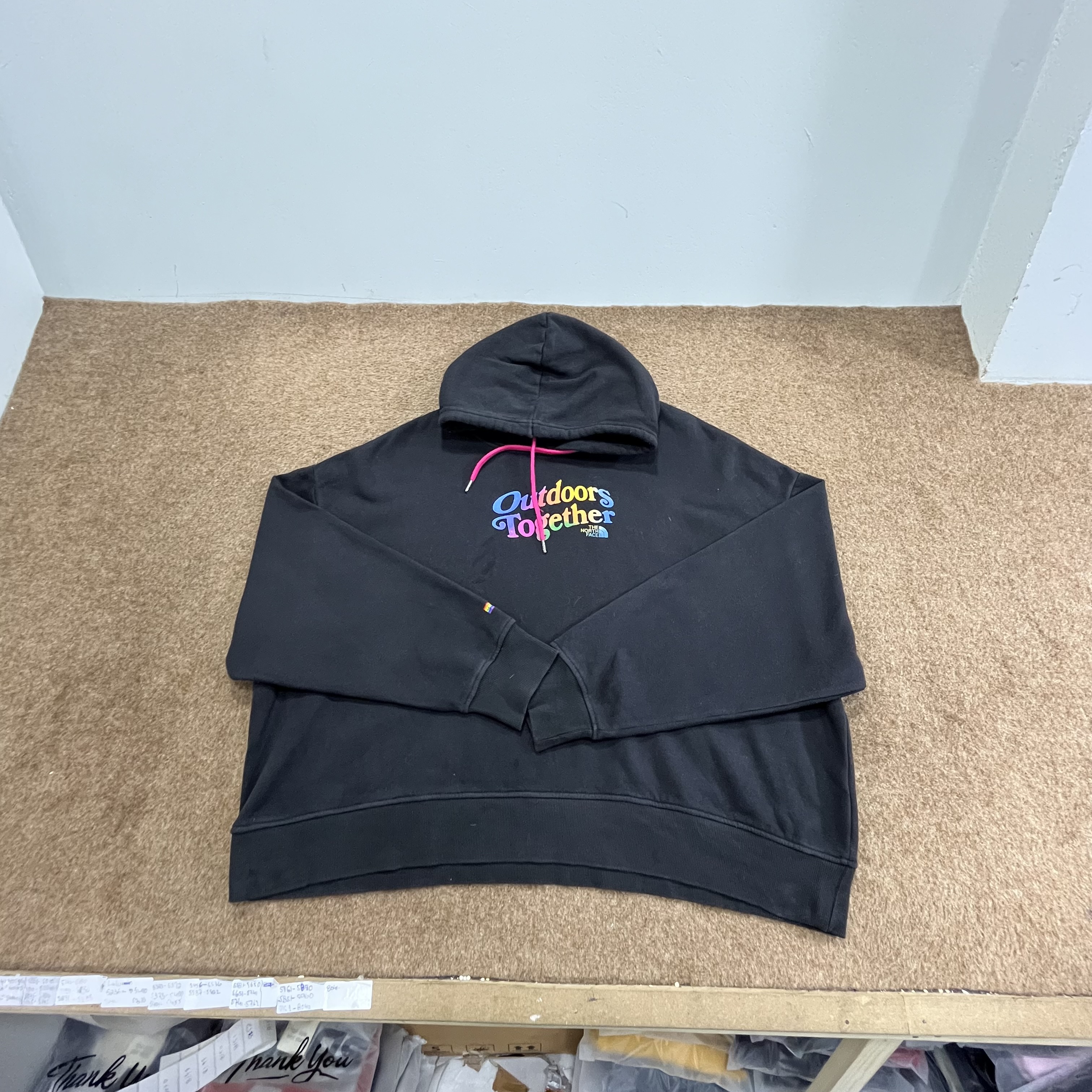 #r30-2 mixed brand hoodie wholesale bundle - 6 pcs..