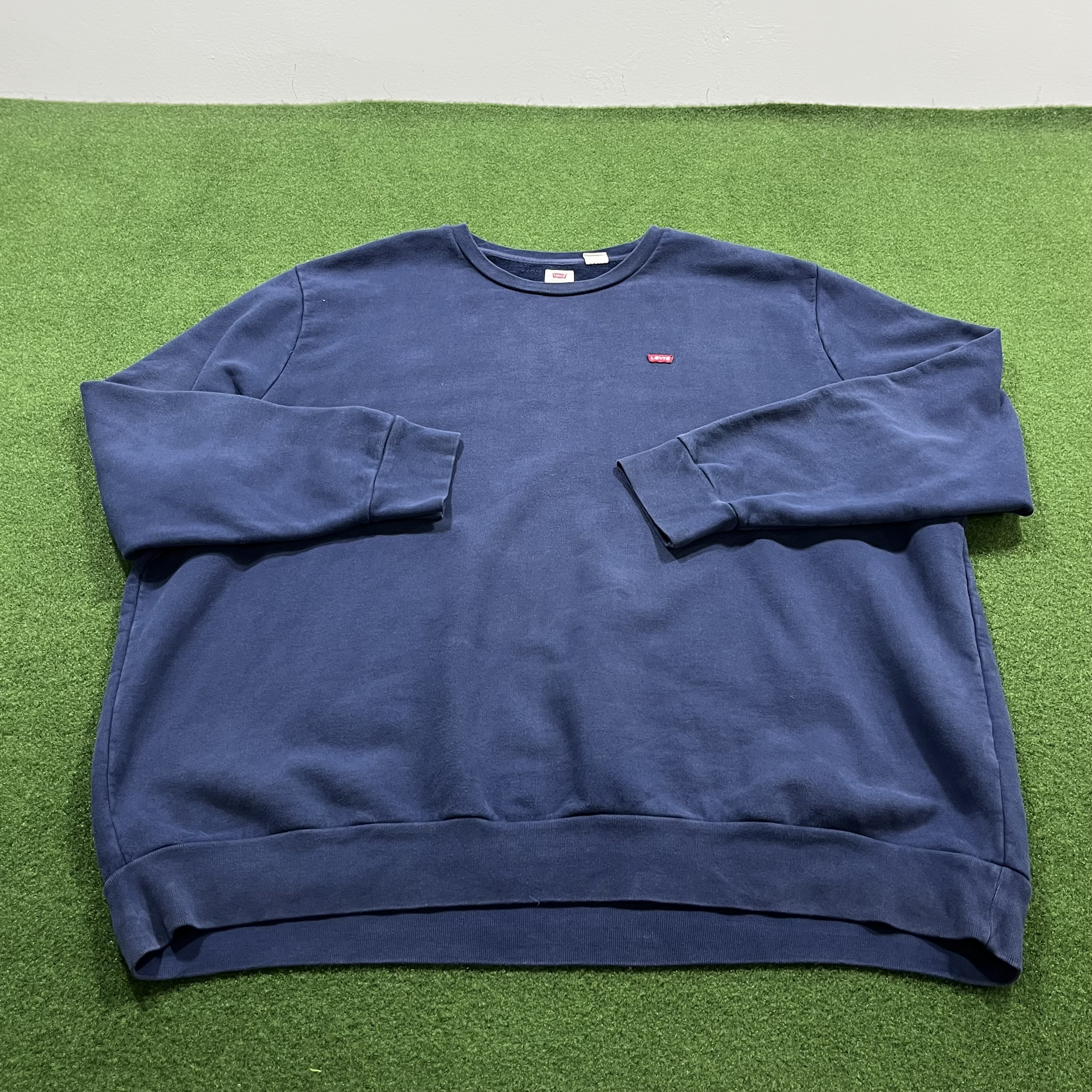 #r2-levi's sweatshirt wholesale bundle - 6 pcs - g..
